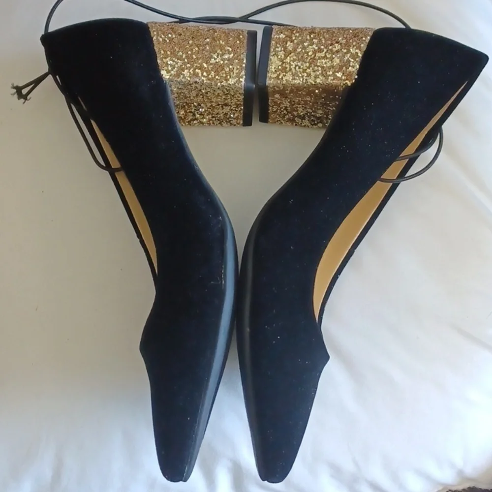 Liz Claiborne glitter heels, black velvet,  New, sz 5.5, no tags